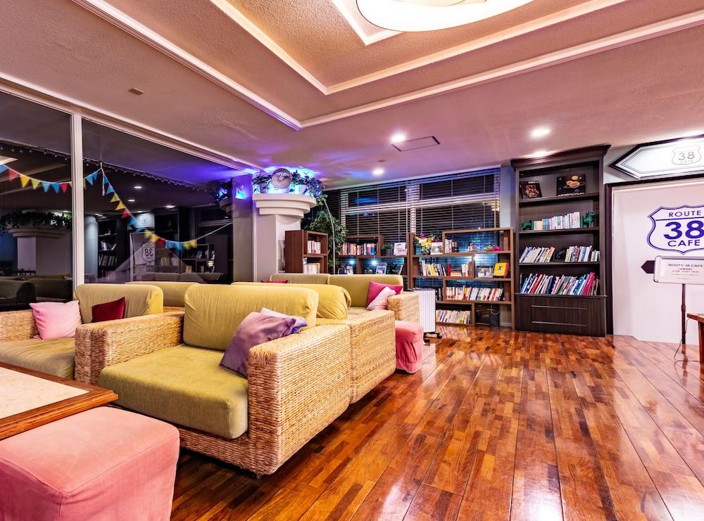 ซายัน เทอเรซ โฮเต็ล แอนด์ รีสอร์ต Hotel อนจูกุ ภายนอก รูปภาพ
